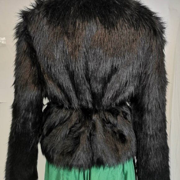 Womens Faux Fur Black Jacket, Vinage Y2K Cropped Winter Coat **HOST PICK** - Picture 9 of 16